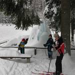 Wettinbrunnen mit Kinder